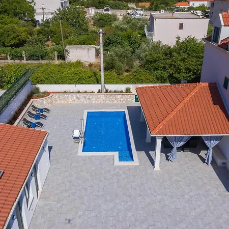 Larum Mokošica